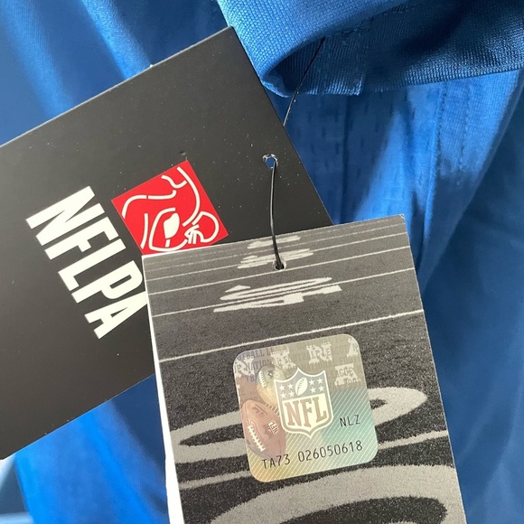 Nike Women's Indianapolis Colts Stephon Gilmore Jersey size Large - Picture 5 of 5